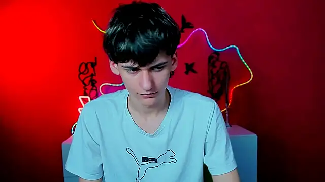 rico steel online show from April 29, 6:47 pm