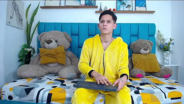 Brian hot online show from March 7, 11:30 am