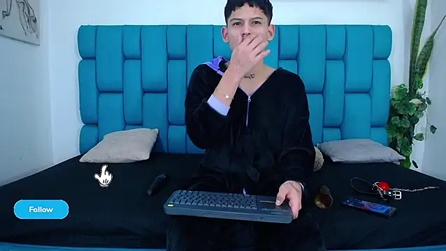 Brian hot online show from April 27, 1:08 pm