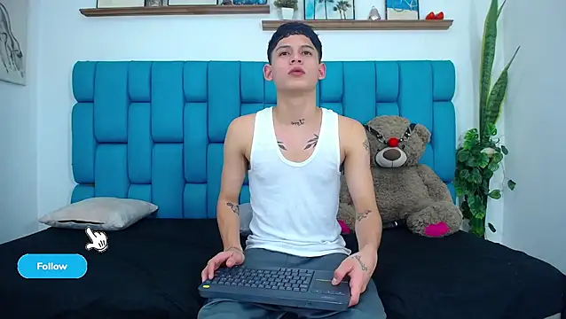 Brian hot online show from April 25, 12:52 pm