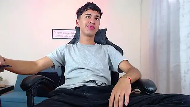 Alancum7 online show from March 20, 1:15 pm