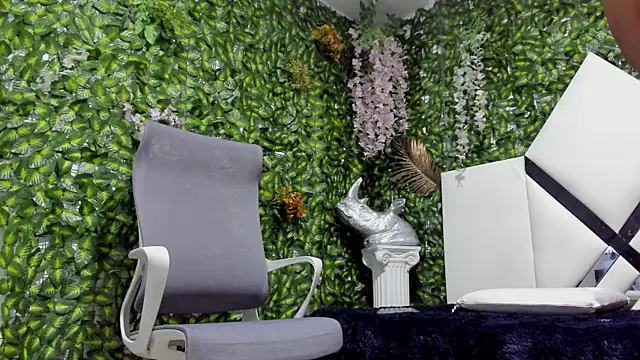 REDBRYAN EBANO online show from October 31, 7:50 pm