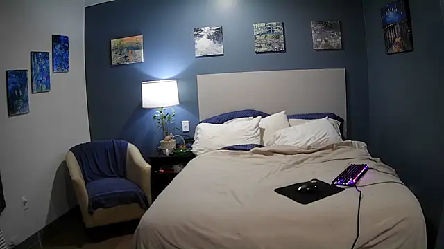 Fuck-Buddy-4U online show from October 30, 12:17 pm