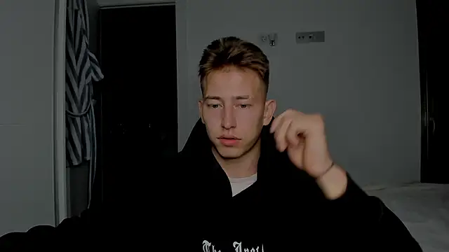 find0m master online show from April 24, 9:50 pm