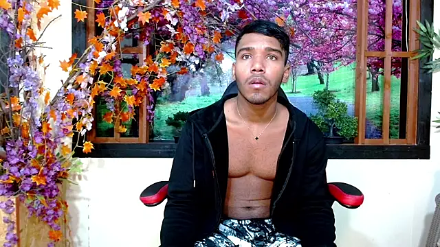 Yeinner  online show from October 14, 7:21 pm
