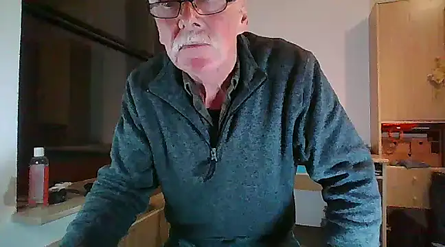 super-snoopy online show from December 27, 4:11 pm