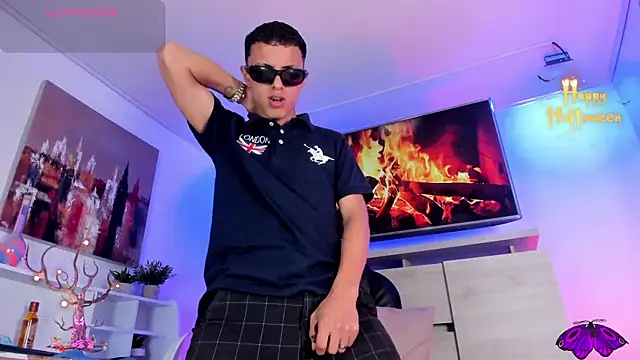 Jace Carter  online show from October 14, 9:22 pm