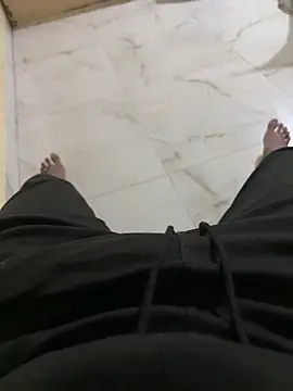 umaaNorth online show from November 18, 7:39 pm