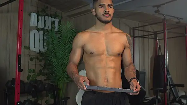 Reik Vonn online show from February 9, 12:21 pm