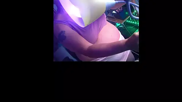 JasmineAurora online show from October 26, 1:40 am