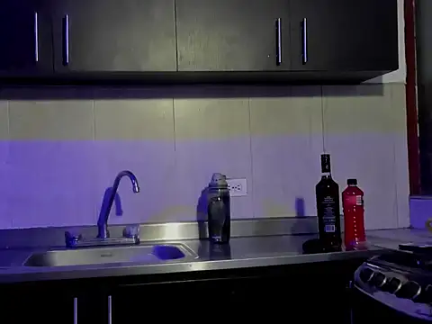 BenhtenBlack25 online show from February 1, 2:54 am