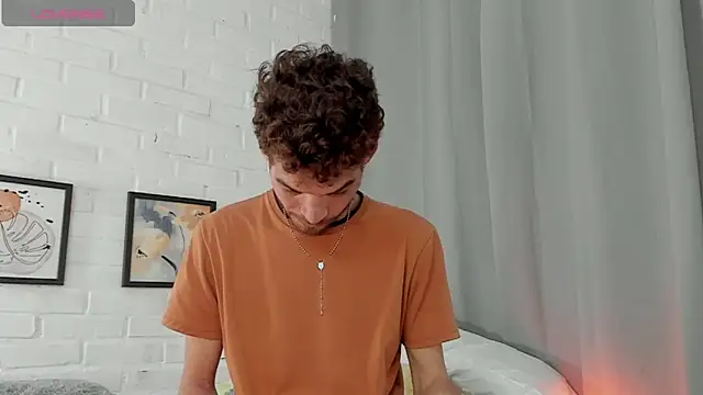 MATEO HUNTER online show from January 16, 3:15 pm