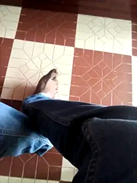 Vickyins480000 online show from February 15, 8:45 am