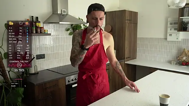 monsieurguitsxxx online show from April 19, 12:48 pm