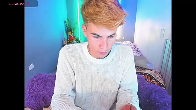 Latin boysxxxx online show from March 10, 3:23 am