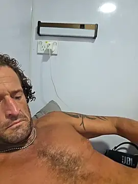 shainnfk online show from March 6, 12:46 pm