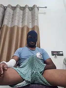 Mysterious Prince online show from November 18, 6:00 pm