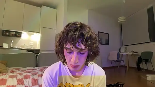 kira yoshika9e online show from April 20, 11:29 pm