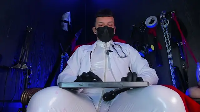 Master Connor BDSM online show from June 8, 10:00 pm