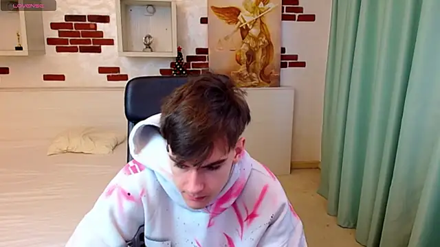 BradyFlint online show from February 13, 6:52 am