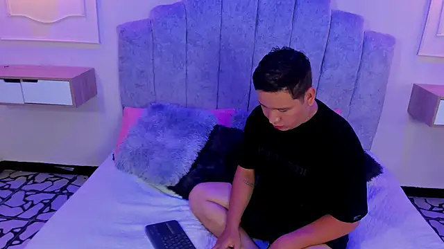 noah chapman online show from October 19, 12:52 pm