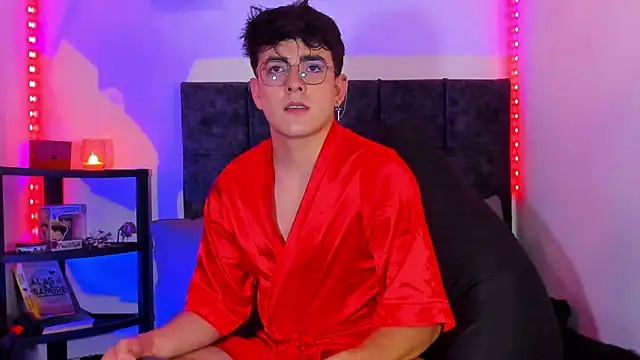 Theo Noxxx online show from November 12, 9:19 pm