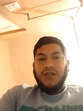 Travieso 21 online show from November 29, 11:34 am