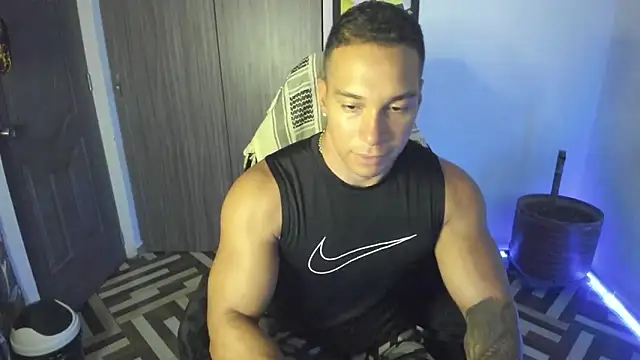 FreszX online show from November 2, 10:47 pm