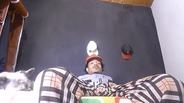 Anaconda larga online show from March 25, 1:59 pm