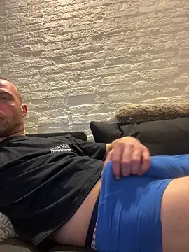 Rotteei1 online show from April 23, 6:10 pm