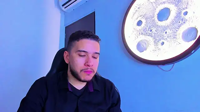 mike 257 online show from April 20, 11:46 am