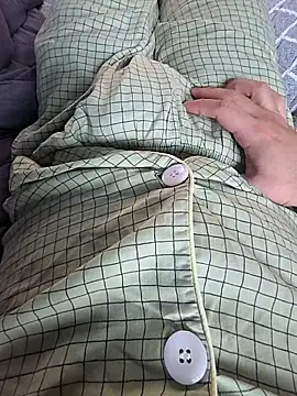 parkpark2 online show from April 4, 11:57 pm