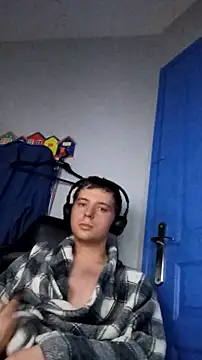 A3-Sexmen online show from February 18, 2:58 pm