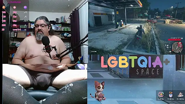 geekycastillo online show from November 18, 3:54 am