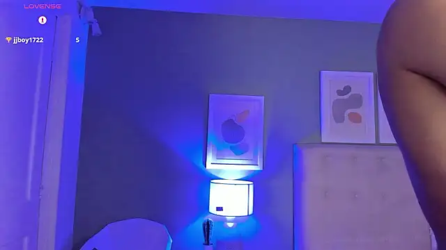 ApoloRicci online show from February 23, 8:10 pm