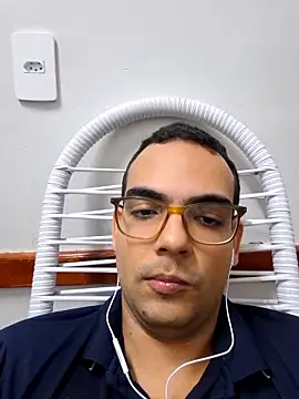 ahh570905 online show from October 22, 4:32 pm