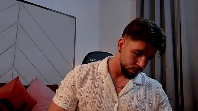 JACKSON STIFLER online show from April 23, 2:19 pm