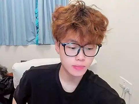 L1kuto online show from November 2, 3:38 pm