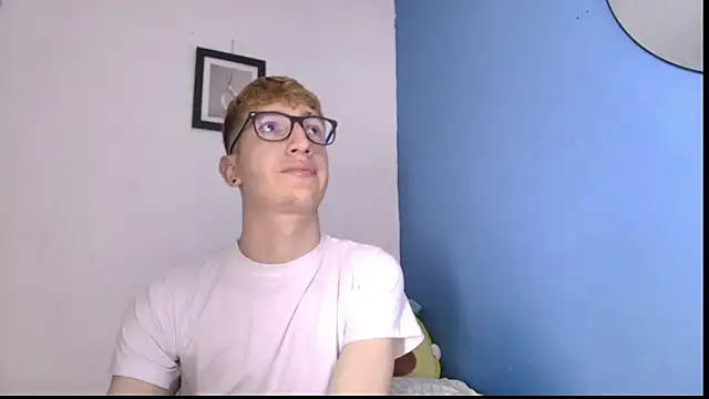 Erick Taylor3 online show from April 16, 8:09 pm