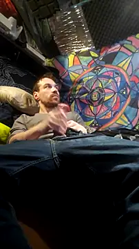 YourAddicted2 online show from January 11, 6:00 pm