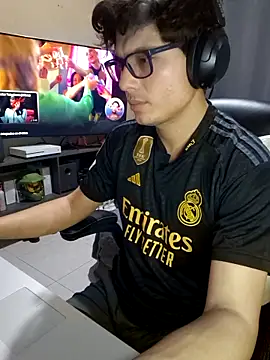 Ais B10 online show from March 10, 4:18 am