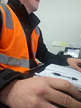 ozone1992 online show from April 26, 1:14 am