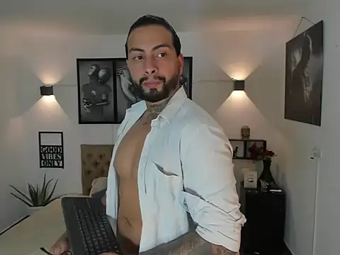 christopher palmerjs online show from November 10, 1:10 am