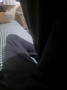 Snapshot of olgunadam7831 chatting on October 26, 5:15 pm olgunadam7831 online show from October 26, 5:15 pm