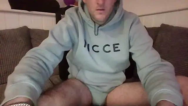 xjamesxgx online show from February 5, 7:10 pm