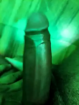 raj677181 online show from April 18, 5:31 am