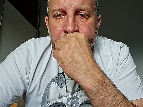 ghost430000 online show from June 14, 7:43 am