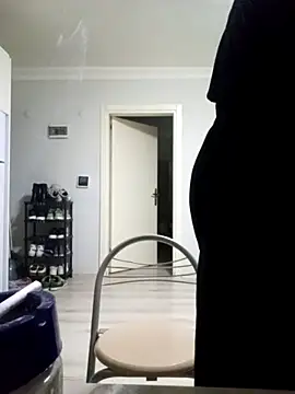 yasinesra757  online show from April 24, 5:59 pm