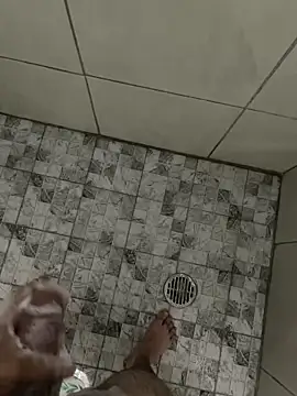 n0tf0und online show from November 6, 5:21 am