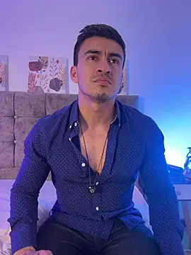 Chris Clarck online show from April 18, 7:18 pm